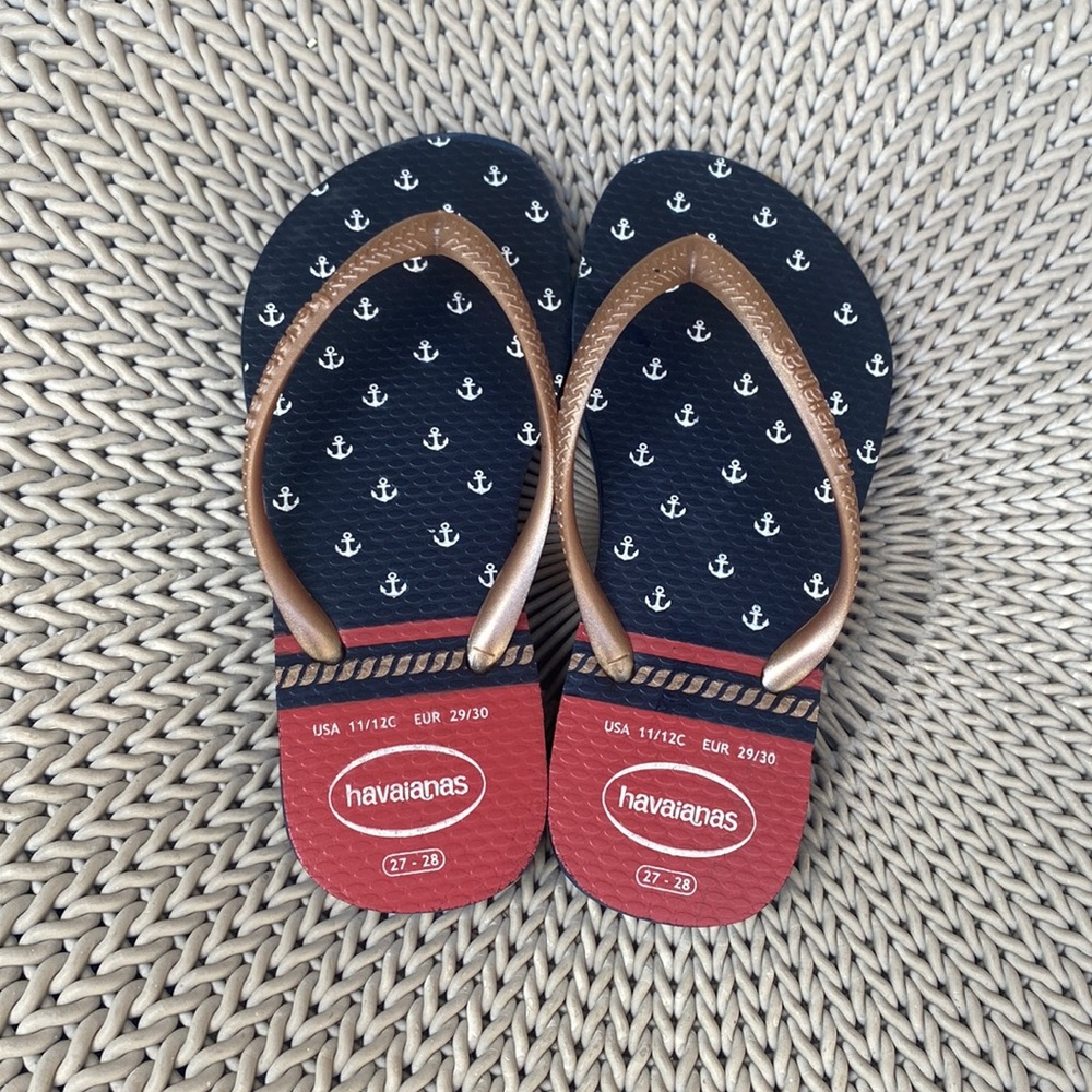 Havaianas Sandals Little Kids Size 11/12 Gold Blue Red